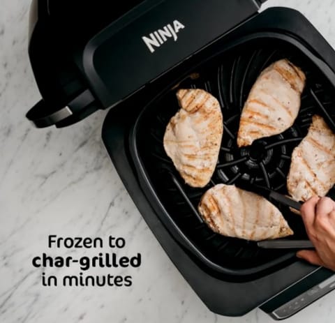 Ninja | Indoor Grill and Air Fryer| Foodi Smart XL | 6-in-1 Grill, Air Fry, Roast, Bake, Broil, Dehydrate & Crisp |Smart Thermometer & Splatter Shield | Dishwasher Safe Parts | Black/Silver | FG551