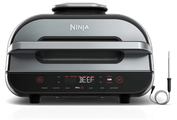 Ninja | Indoor Grill and Air Fryer| Foodi Smart XL | 6-in-1 Grill, Air Fry, Roast, Bake, Broil, Dehydrate & Crisp |Smart Thermometer & Splatter Shield | Dishwasher Safe Parts | Black/Silver | FG551